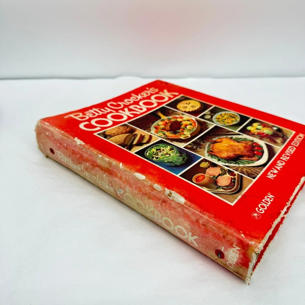 Betty Crocker Cookbook New and Revised Edition Vintage Retro Golden 1979